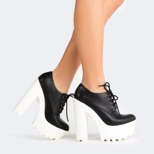 Platform chunky ankle booties with white heel